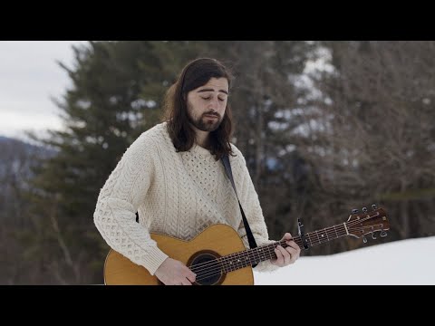 Noah Kahan - Growing Sideways (Live Acoustic)