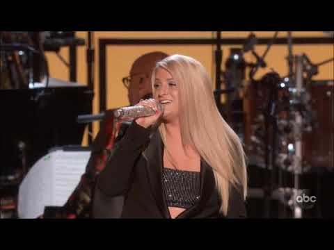 Meghan Trainor sings "You've Got a Friend in Me" Live Mickey's 90th Spectacular HD