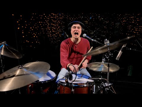 Naked Giants - Shine Away (Live on KEXP)