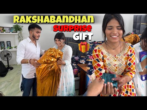 Rakshabandhan pe surprise gift 🎁 ❤️ #vlog #dheerajkevlogs