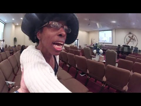 Entitled Woman Forces Cops to Drag Her from The Church