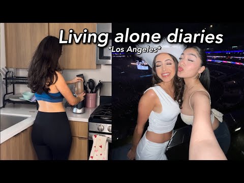 Living Alone Diaries: Finally left the house! | solo date, concert!