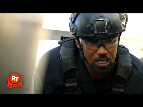 S.W.A.T. - Stopping the Terrorists (S1E12) | Movieclips