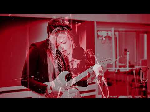 Still Corners Live in Studio