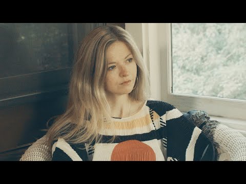 Still Corners - Crying (Official Video)