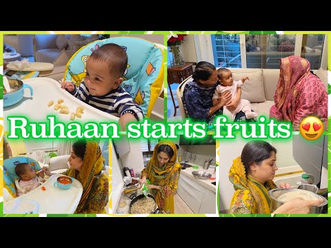 Ruhaan high chair par pehli baar baitha | Started fruits |Chicken Sandwich & Cold coffee for Shoaib