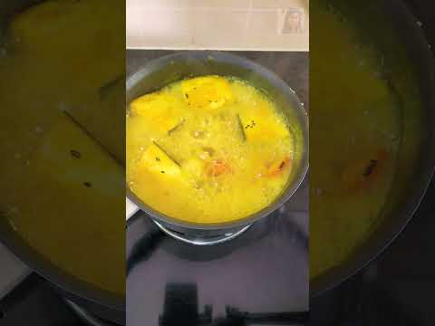 Hilsa Fish Curry | Ilish Macher Kacha Jhol #shorts