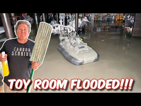 Let's Unite for Hurricane Relief!  Flooded Figure Review!