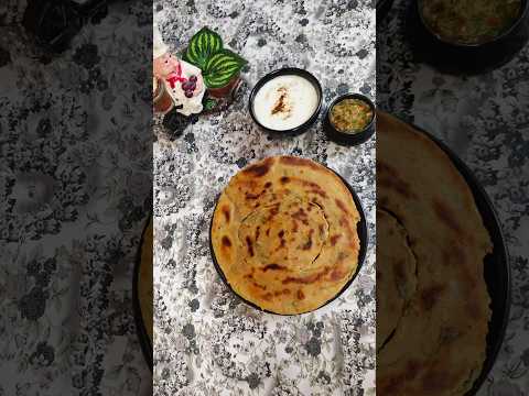 Chilli Garlic Lachha Paratha | Garlic Lachha Paratha | Easy Lachha Paratha #youtubeshorts #shorts