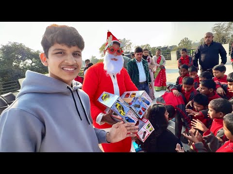 Chacha Ji  Ko Santa Bana Diya 😍