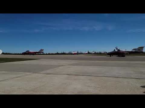 Snowbirds taxiing to fuel #rcafsnowbirds #yrm #operationinspiration