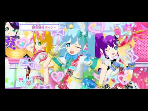 Idol Land PriPara - SoLaMi Smile Coord Showcase with Kastra and Isabella!