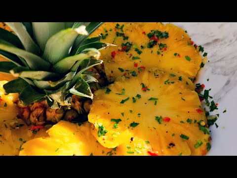 Pineapple Chow | Trini Carnival Eats 🇹🇹