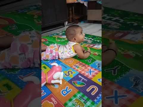 చెప్పింది చెప్పినట్లు చేస్తుంది #cutebaby #dance #goodgirl #viral #trending #ytshorts