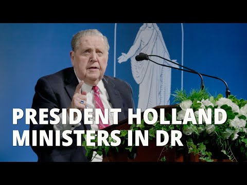 President Holland Ministers in the Dominican Republic