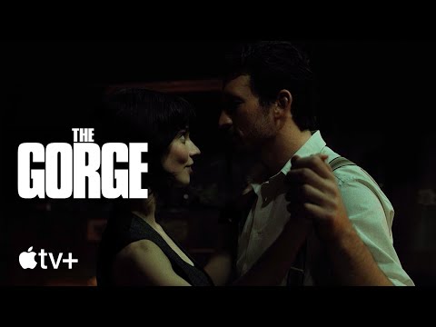 The Gorge — Levi and Drasa's First Dance | Scene | Apple TV+