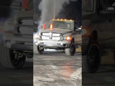 The ROWDIEST truck event I’ve been too!!! FPTruckfest-3.0 #automobile #jh #jhdiesel #diesel #burnout