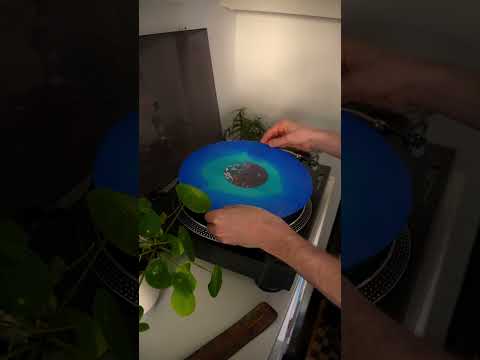 Unboxing Sleepy Fish's long-awaited Trilogy repress 🐟💙 limited drop out now!