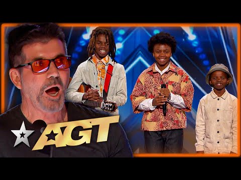 Sibling Band Receive a STANDING OVATION on America's Got Talent!