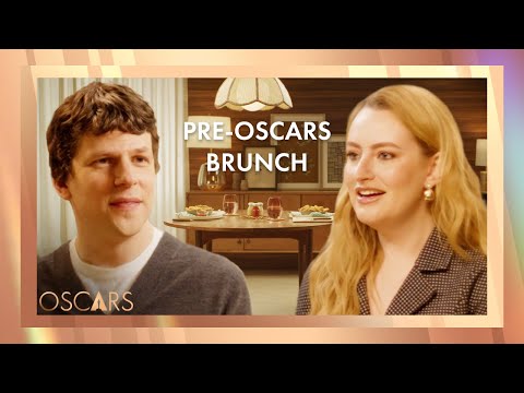 Jesse Eisenberg Gives @AmeliaDimoldenberg Tips On Getting A Date To Write A Song About Her #Oscars