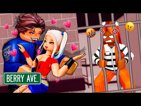 I Fell For A COP And Ended Up In GULP GULP Jail 💖Berry Avenue Story💖