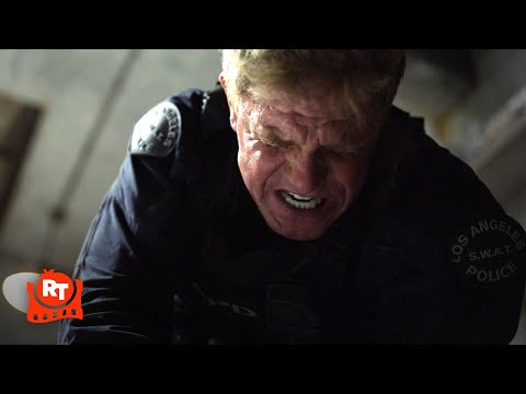 S.W.A.T. - Luca Fights a Serial Killer (S1E14) | Movieclips