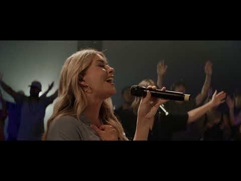 Tasha Layton- Faithful Still (live)