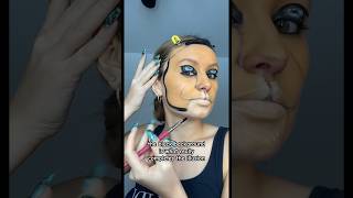 illusion makeup black background cheetah leopard #makeup #bodypaint #illusion #creativemakeup